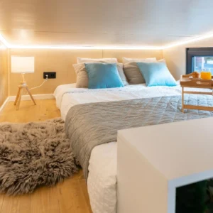 Pat la etaj in tiny house